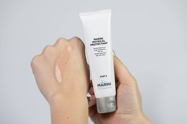 Jan Marini Marini Physical Protectant Tinted SPF 45 57 g - obrazek 2