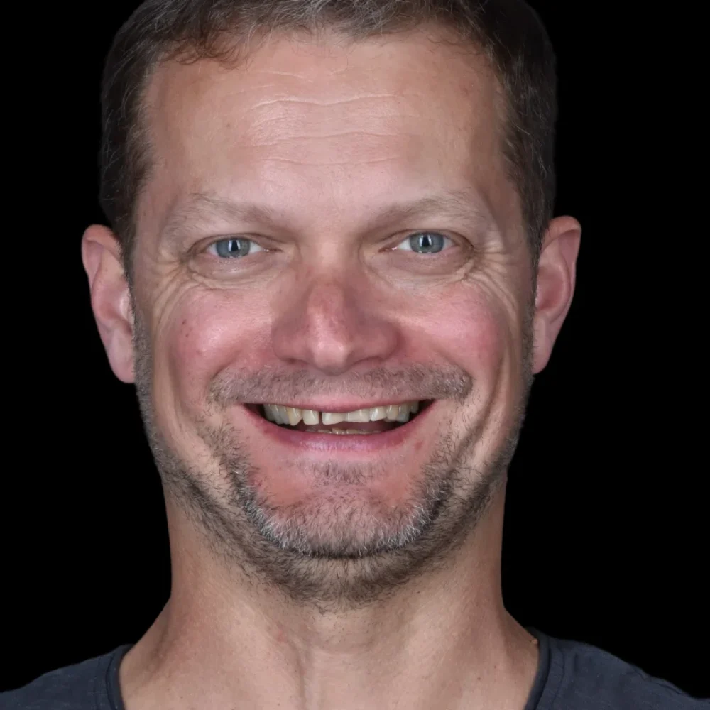 Unident-union-metamorfozy-frame-158